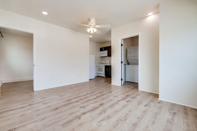 Photo - Valley Village Unit JDU