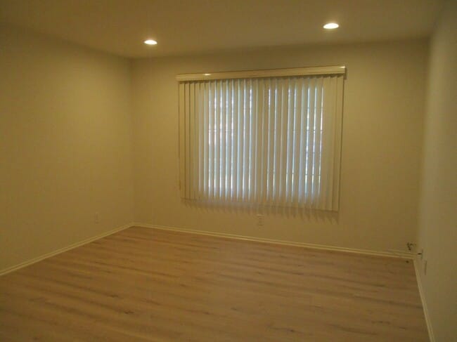 Photo - 3802 Dunford Ln