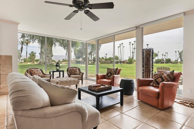 Building Photo - 42320 Baracoa Dr Unit 7