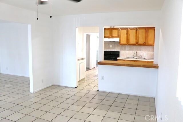 Photo - 820 W Harriet St