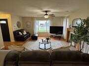 Living room - 1139 Thomas Ave Townhome