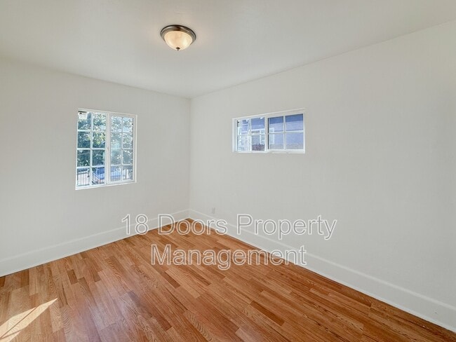 Photo - 3234-3240 K St