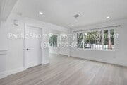 Photo - 696 San Juan Ave