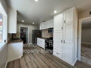 Photo - 15358 Leadwell St