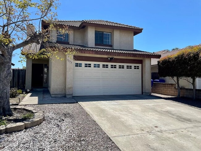 Building Photo - 7573 Flower Meadow Dr