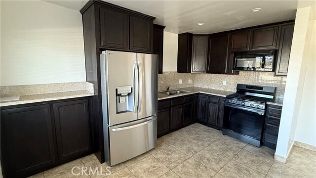 Building Photo - 26297 E Baseline St Unit N