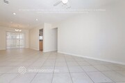 Photo - 17552 Cantara St