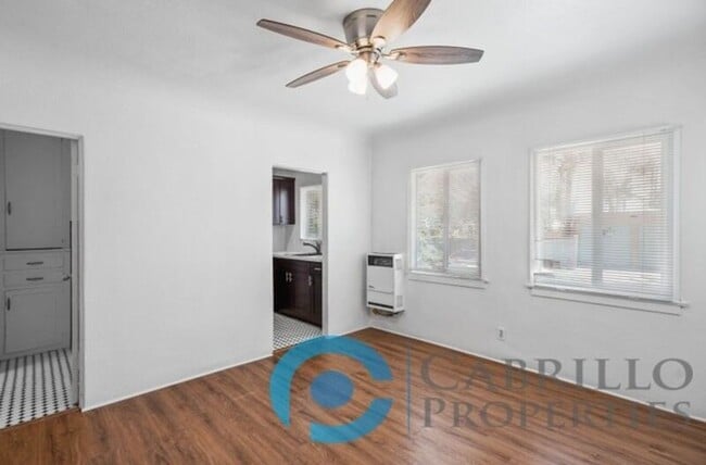 Building Photo - 3016 Quince St Rental
