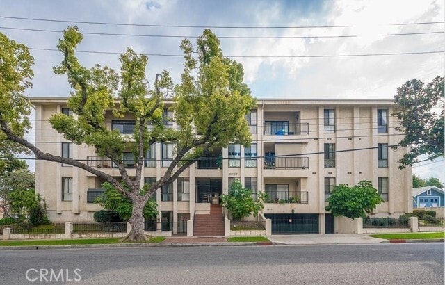 Photo - 1011 N Stoneman Ave Condo Unit 3