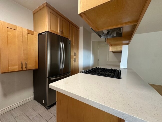 Photo - 23 Thornton Ave Unit 31