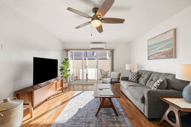 Building Photo - 3030 Suncrest Dr Rental
