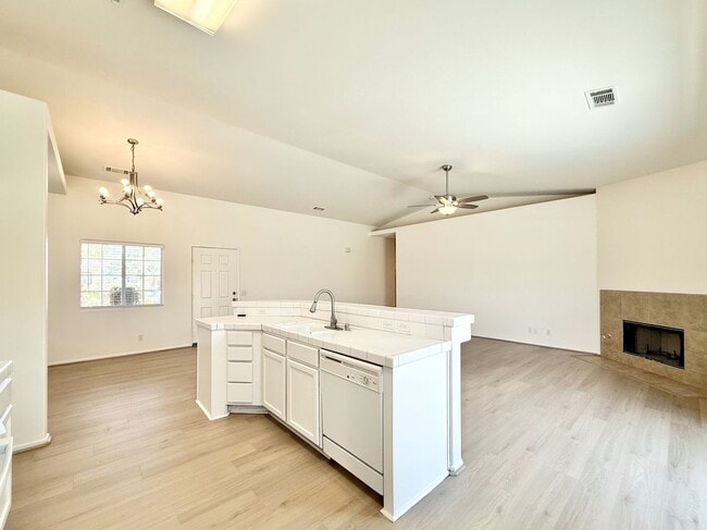 Photo - AVAILABLE NOW!! 3 Bedroom 2 Bathroom Home In Indio!!