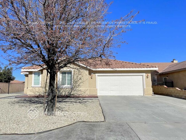 Building Photo - 6223 W Ave J 10