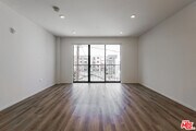 Photo - 521 N Gramercy Pl Apartment Unit 303