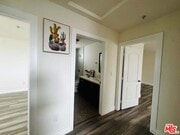 Photo - 601 W 84th St