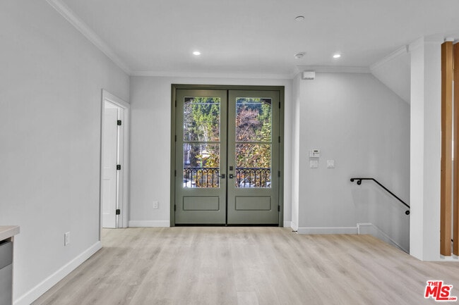 Photo - 1022 La Cadena Ave Unit A