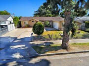 Photo - 22222 Strathern St House