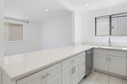 Photo - 337 Rexford Dr Unit 8