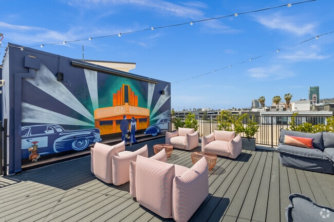 Outdoor Cinema - The Dream on Tamarind