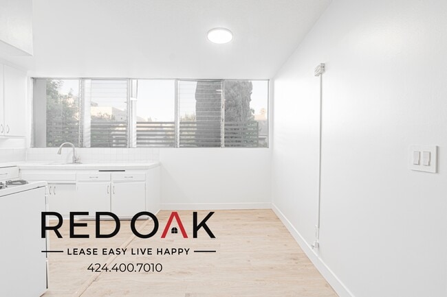 Photo - 1403 Tamarind Ave Unit 1