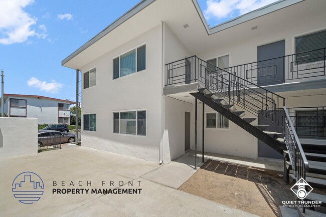 Photo - 5300 Lorna St.