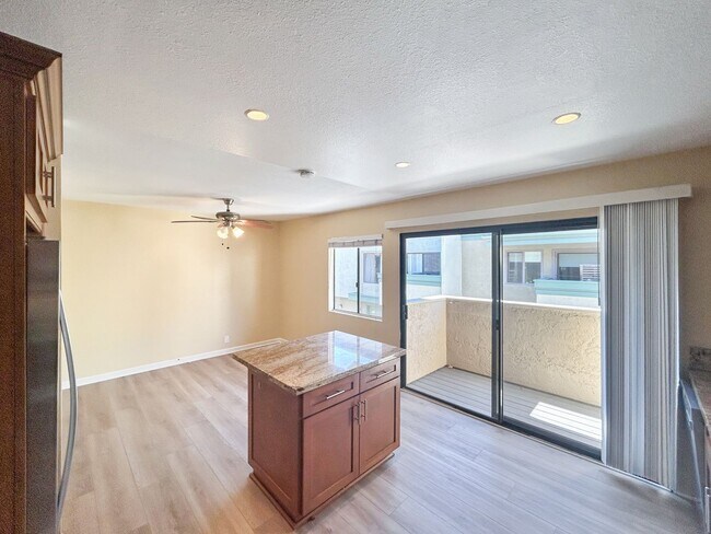 Photo - Beautiful 3BD/2.5BA W/ Open Floor Plan and... Unit 205