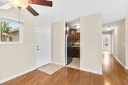 Photo - 7750 Stalmer St