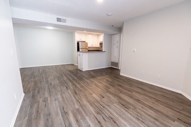 Photo - 4378 Sepulveda Blvd