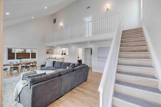 Photo - 5113 Whitecap St