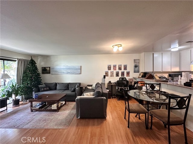 Building Photo - 424 Orange Blossom Unit 204