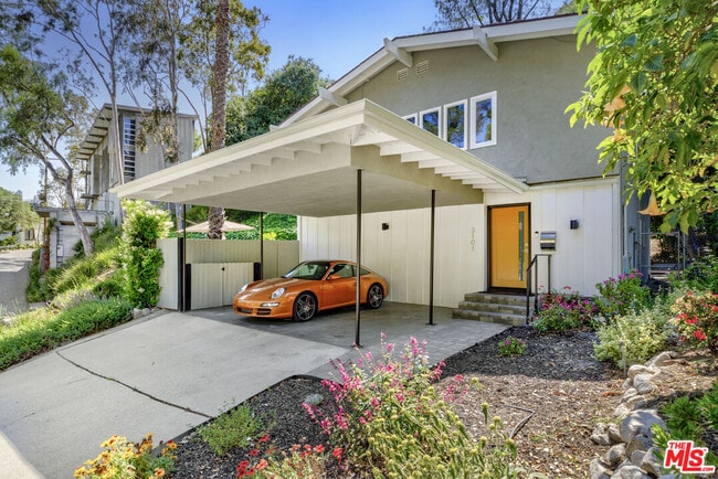 Photo - 3101 Beachwood Dr
