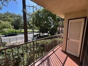 Photo - 430 S Niagara St