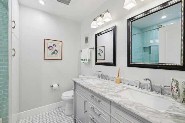 Photo - 1767 Woodbine Pl