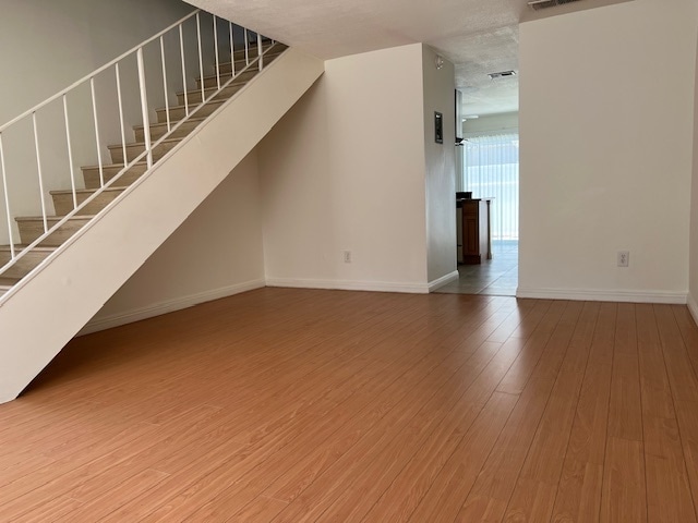 Building Photo - 2649 Andover Ave Rental