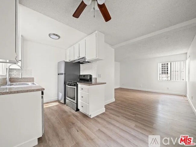 Photo - 223 Shell St Unit 223