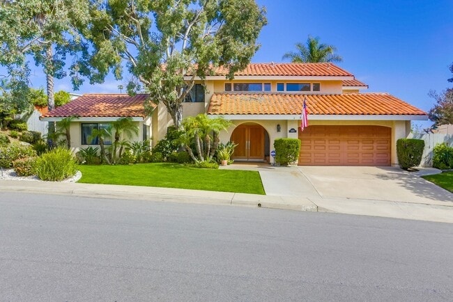 Building Photo - Beautiful La Jolla Alta Home!