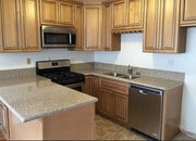 Photo - 2115 Mathews Ave Apartments