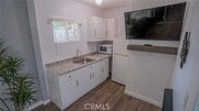 Photo - 105 N San Marino Ave House