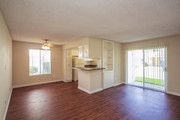 1 BR, 1 BA - 701 SF - Casa La Mesa Apartments