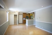 1BR, 1BA-700 SF - 20/20 Villa Apts