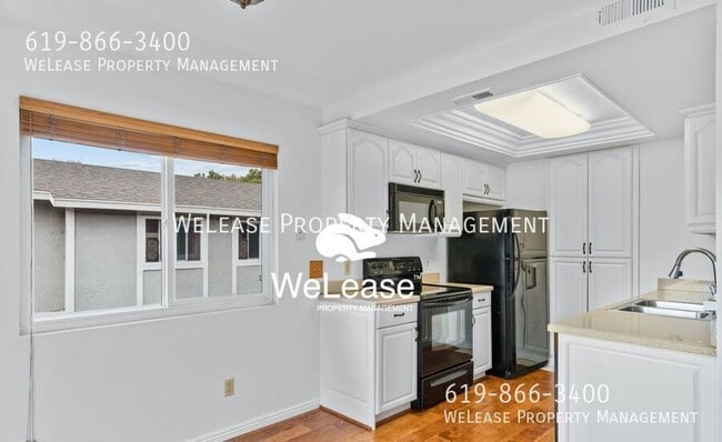 Photo - 869 Dana Point Way