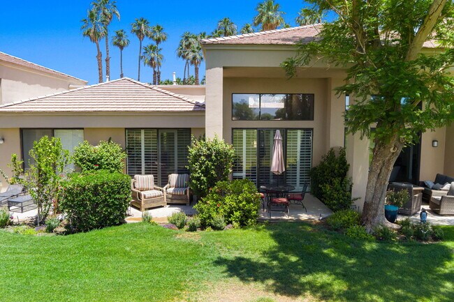 Photo - 80601 Oak-Tree