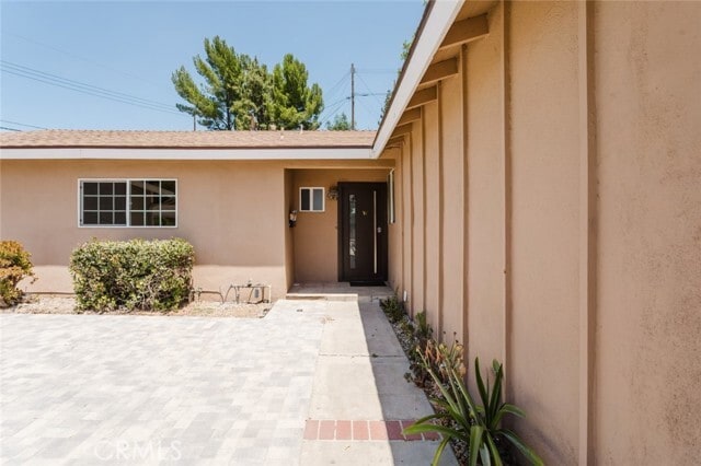 Photo - 9540 Debra Ave