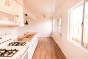 Photo - Charming 1br/1ba with Mid Century Touches in Ocean Beach/Point Loma Unit 4493