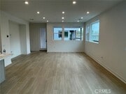 Photo - 691 S Lyon St