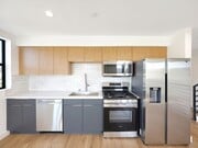 Photo - Massive 4 & 5 Bed Luxury Townhomes Unit #1858 1/2