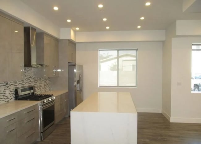 Photo - 1211 N Mariposa Ave Unit 3