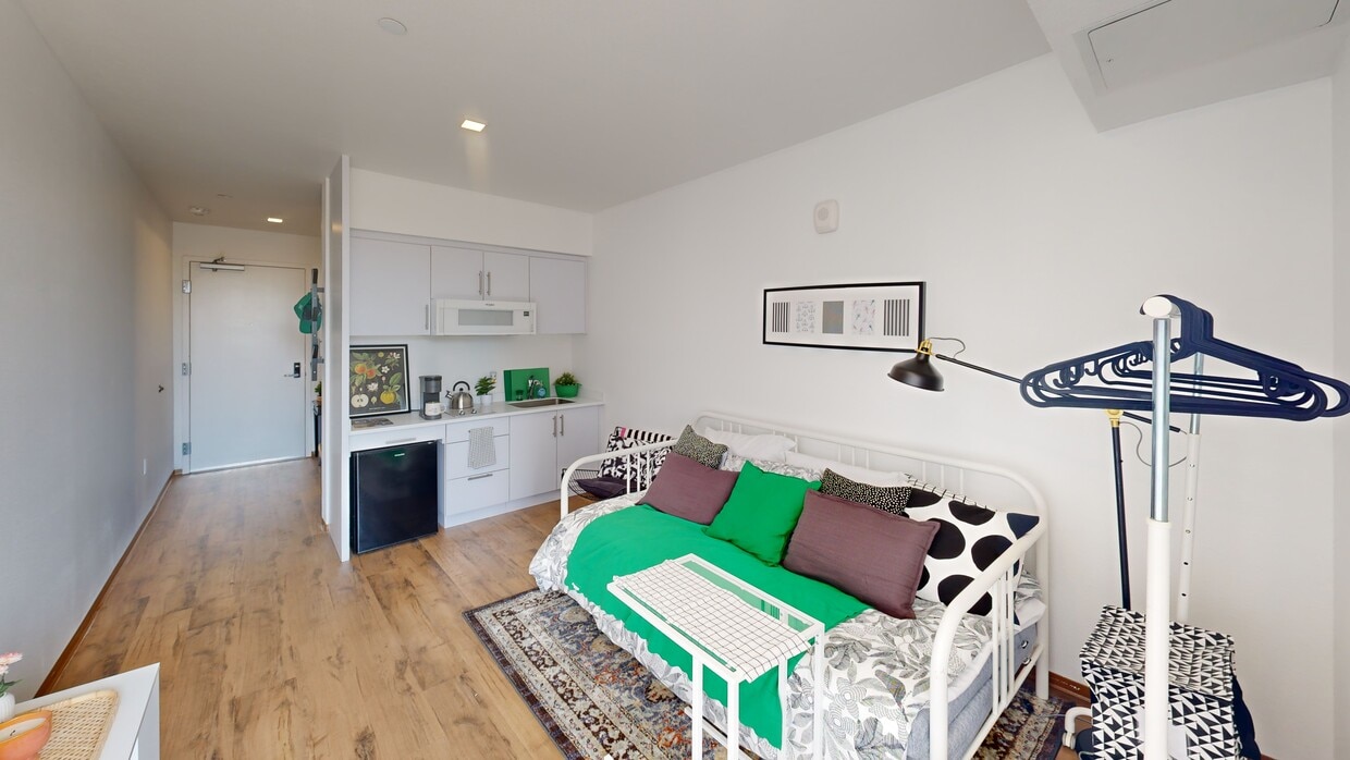 3D Tour - Pasadena Studios