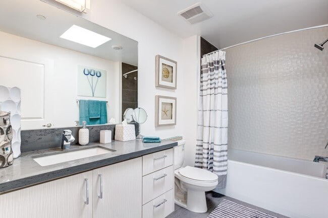 Photo - NOHO 55 Luxury Living