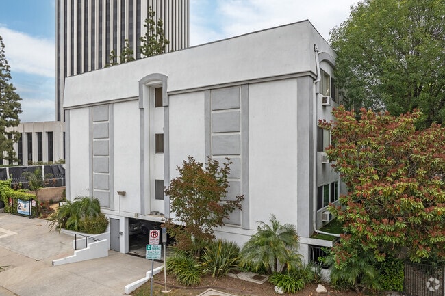 Photo - Fairfax Townhomes Unit #2